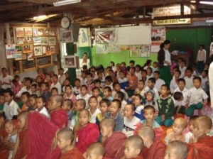 Kinderen Da Ma Wi Du Weeshuis Myanmar 